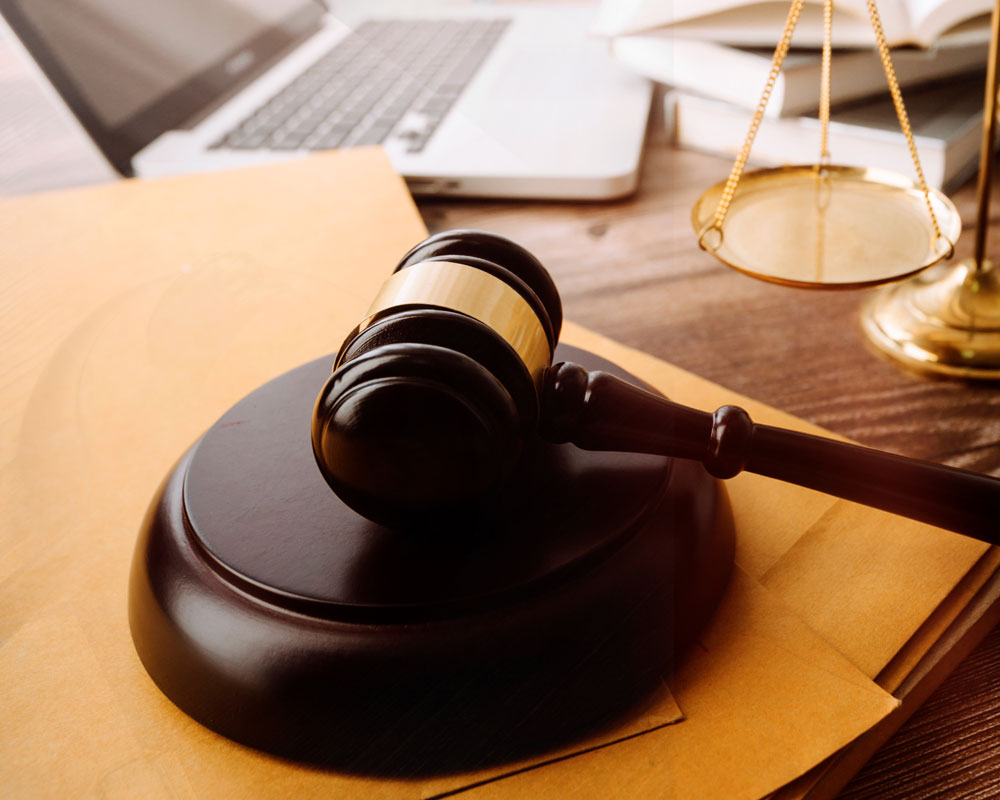 What are the alternative obligations to administrative detention?